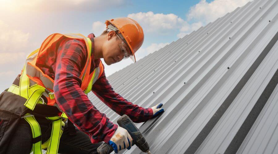 Professional Flat Roofing Installation in Point Lay, AK